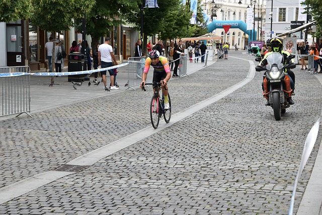 曾在葡萄牙东方龙留洋的王鹏博、达木林扎布、周文皓加盟武汉三镇.